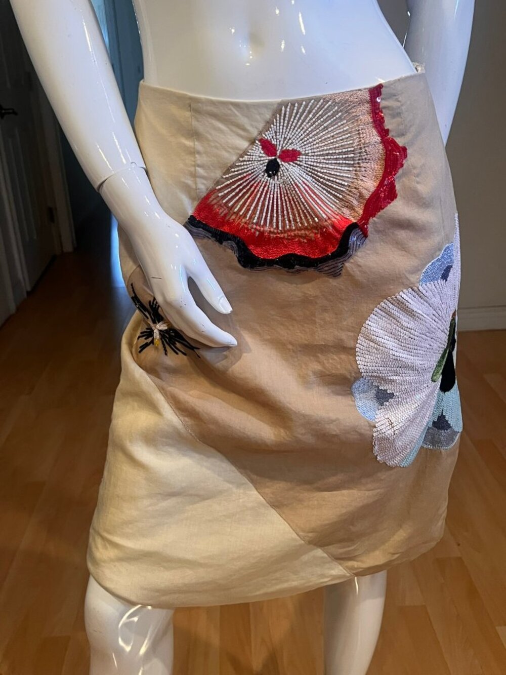 VINTAGE Y2K ETRO EMBROIDERED SEQUIN SKIRT SIZE 40 / 6 US